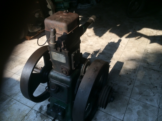 ขายเครื่องยนต์ลิตเตอร์  8  แรง