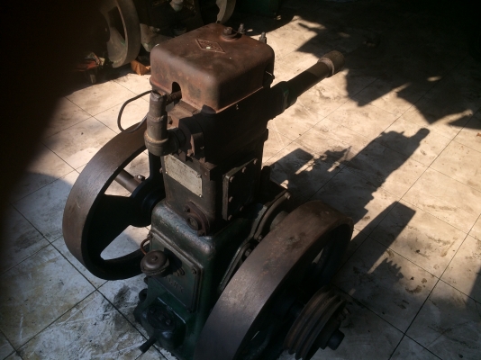 ขายเครื่องยนต์ลิตเตอร์  8  แรง