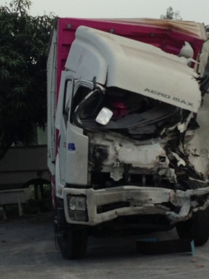 ขาย รถ 6 ล้อใหญ่ ISUZU FTR 240 ปี 56 ยาว 7.2 เมตร