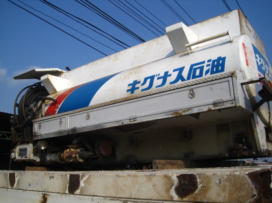 ถังน้ำมัน 1700 ลิตรมือสอง