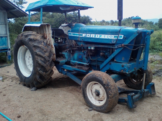 ขายรถไถฟอร์ดตามสภาพใช้งานได้ปกติไม่แพง