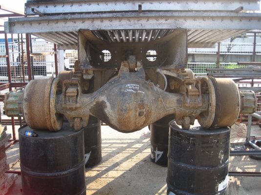 เพลาโบกี้ Nissan CW520 เพลาโบกี้ Nissan CW520