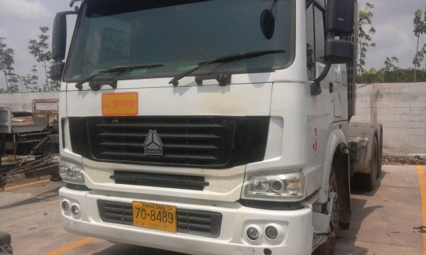 ขายถูกรถหัวลาก HOWO SINOTRUK 350 แรงปี54-55 มี 7 หัวสวยๆพร้อมใช้ ขายถูกรถหัวลาก HOWO SINOTRUK 350 แรงปี54-55 มี 7 หัวสวยๆพร้อมใช้