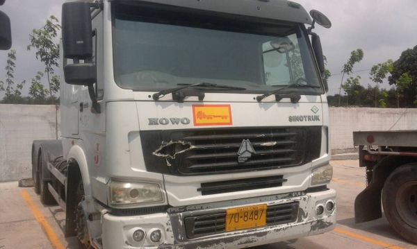 ขายถูกรถหัวลาก HOWO SINOTRUK 350 แรงปี54-55 มี 7 หัวสวยๆพร้อมใช้ ขายถูกรถหัวลาก HOWO SINOTRUK 350 แรงปี54-55 มี 7 หัวสวยๆพร้อมใช้