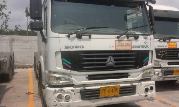 ขายถูกรถหัวลาก HOWO SINOTRUK 350 แรงปี54-55 มี 7 หัวสวยๆพร้อมใช้