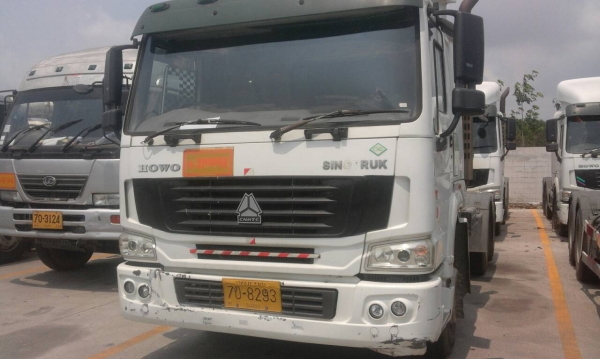 ขายถูกรถหัวลาก HOWO SINOTRUK 350 แรงปี54-55 มี 7 หัวสวยๆพร้อมใช้ ขายถูกรถหัวลาก HOWO SINOTRUK 350 แรงปี54-55 มี 7 หัวสวยๆพร้อมใช้