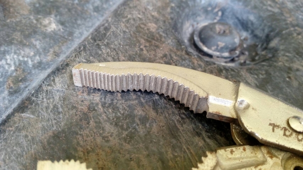 ขายคีมล็อกแบบพับได้VISE-GRIP 6LC Made in USA.งานมือสอง ขายคีมล็อกแบบพับได้VISE-GRIP 6LC Made in USA.งานมือสอง