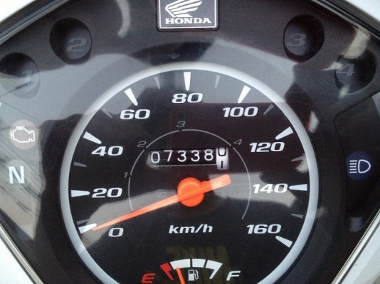 Wave110i สต๊าดมือ รถบ้านแท้ วิ่ง7000 ปลายปี56 (ของแถม 4 รายการ) Wave110i สต๊าดมือ รถบ้านแท้ วิ่ง7000 ปลายปี56 (ของแถม 4 รายการ)