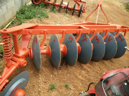 ผานเจ็ดใบ26ตราช้างไม่มีปะ