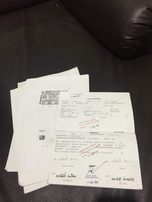 ขายรถบัสแอร์8เมตร 24ที่นั่ง เครื่องฮีโน่EH700 เครื่องดีมากแน่นๆ พร้อมเครื่องแอร์วางกลางนิสสันSD23 แซสซีสวยทั้งเส้นตัวถังไม่มีผุ สีร่อนอย่างเดียว มีTVลำโพงครบ เบรคลม เป็นรถมิตรซูฟูโซ่ ทะเบียนเอกสารครบ แจ้งจอดไว้ ขาย 195000 บาท