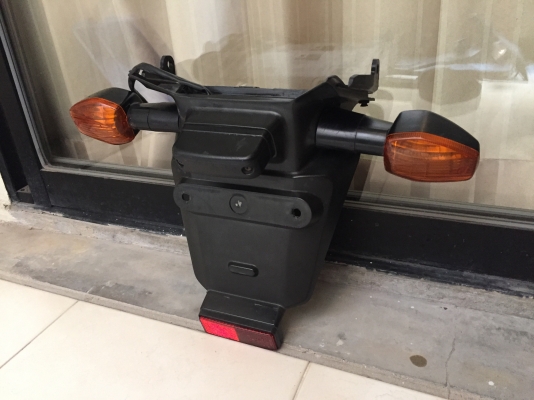 ขายบังโคลนหลัง HONDA CB 400