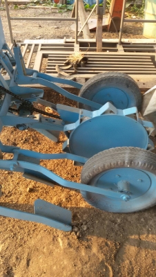 ขายเครื่องหยอดข้าวโพด