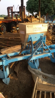 ขายเครื่องหยอดข้าวโพด