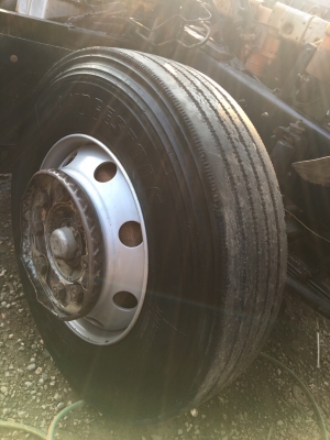 ขาย 10 ล้อดัมพ์ 2 เพลา อีซูซุ FVZ 200 แรง เกียร์ ZF ปี 47  แอร์เย็น  ยาว 6.3 ม. สภาพสวย พร้อมใช้  จัดแนนท์ได้ครับ สนใจติดต่อ 081-9420141  ,  081-5715326