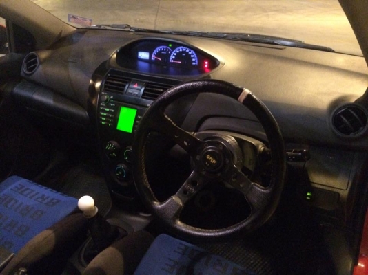 ขาย Vios สีแดง ปี2010 เกียร์ธรรมดาพร้อมซิ่ง รถมือเดียว