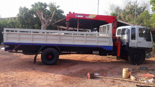 ขายรถ6ล้อHINO FF3H195 ยาว7.20เมตร เครน5ตันท้องV SUPER Zขาเหลี่ยม แชชซีสวยเดิม กระบะเหลือ6.50เมตร สภาพพร้อมวิ่งงาน ทะเบียนครบ