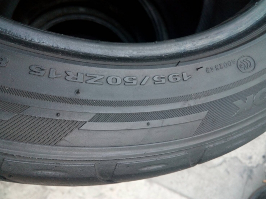195/50R15  HANKOOK VENTUS R-S2 มี 2 เส้น tel.081-427-3941 ไอดีไลน์  0814273941