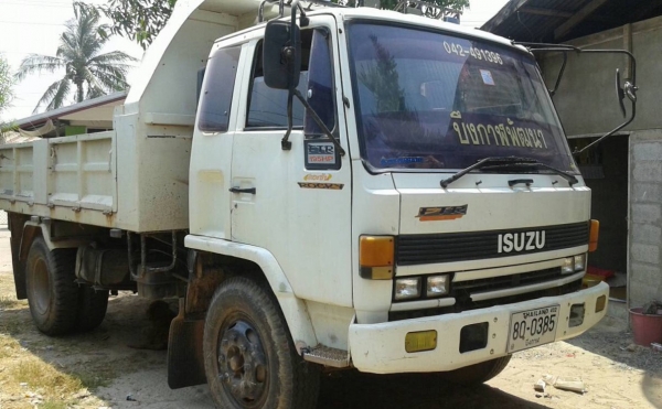 ขาย 6 ล้อดั้ม ISUZU ROCKY ออกห้างมือเดียว คัสซีสวยจัดตลอดเส้น เครื่อง 6BD1 165 แรงม้า ทะเบียนเต็มพร้อมโอน