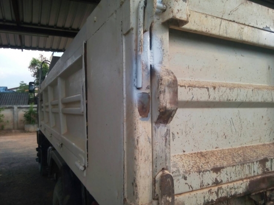 ขายรถบรรทุก 6 ล้อดัมพ์ใหญ่ ISUZU FTR 200 แรงม้าปี 2549 ราคา 980000