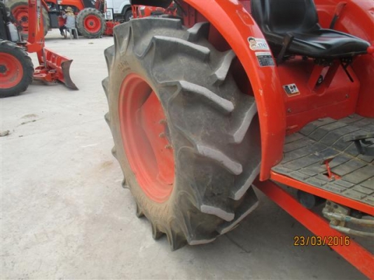 ดาวน์ 50,000 KUBOTA MAX บุ้งกี้ L4708SP ชั่วโมงน้อย ดาวน์ 50,000 KUBOTA MAX บุ้งกี้ L4708SP ชั่วโมงน้อย