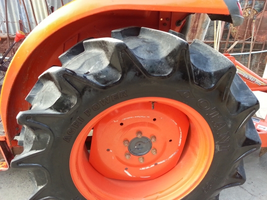 คูโบต้า L4708 4 WD ใบมีดตราช้าง ผานช้าง DH246F ทำงาน 473 ชั่วโมง..เล่มทะเบียนพร้อม