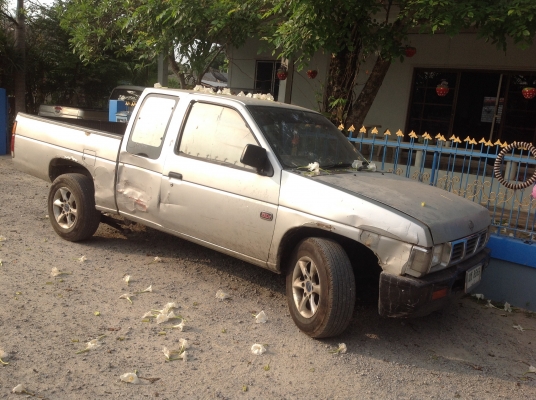 นิสสันบิ๊กเอ็มแค๊ป ปี 1995