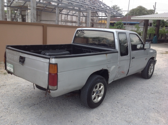 นิสสันบิ๊กเอ็มแค๊ป ปี 1995