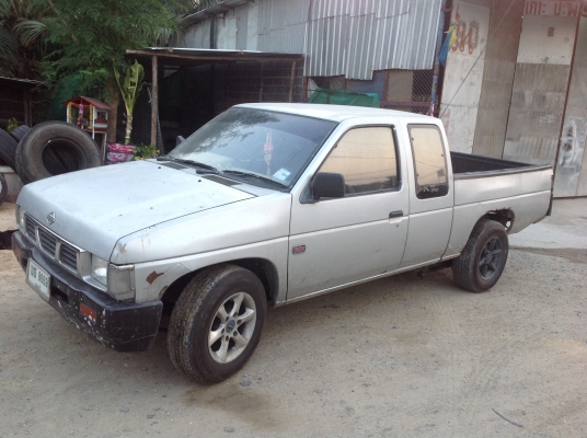 นิสสันบิ๊กเอ็มแค๊ป ปี 1995