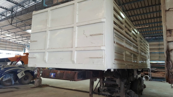 ขาย หางเซมิดั้ม 3 เพลายัด ลงเล่มแล้ว ยาว 7.50 เมตร กระทะล้อมีให้ครบ เสาและแผงข้างกระบะทำใหม่หมด เอกสารเล่มทะเบียนพร้อมโอน