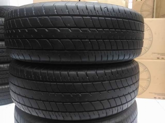 ล้อแม็ก Vios ลาย 5 ก้าน ขอบ 15 (4/100) พร้อมยาง Dunlop 185/60/15 ปี 10 ทั้งชุด 2,900.- **NET**