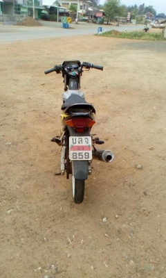 ขายรถมอเตอร์ไซค์ Honda sonic  ทะเบียนพร้อมโอน ภาษีขาดเกิน รถปี45 ขับได้เลย ขายตามสภาพ โทร.098-774-3726