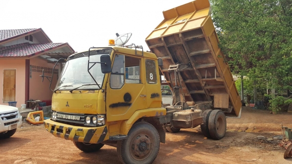 ขาย 6 ล้อดั้ม FUSO FK455F-TD คัสซีสวยจัดตลอดเส้น เครื่อง 6D14 165 แรงม้า เกียร์ใหญ่เสื้อลาย พวงมาลัยพาวเวอร์ เอกสารชุดประมูลครบพร้อมจดทะเบียน ราคาคุยกันได้ ขาย 6 ล้อดั้ม FUSO FK455F-TD คัสซีสวยจัดตลอดเส้น เครื่อง 6D14 165 แรงม้า เกียร์ใหญ่เสื้อลาย พวงมาลัยพาวเวอร์ เอกสารชุดประมูลครบพร้อมจดทะเบียน ราคาคุยกันได้