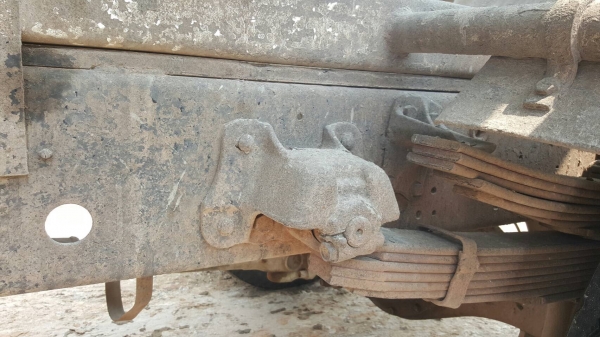 ขาย รถโม่ปูน 4 คิว HINO FD165B เครื่อง HO6C เทอร์โบ 210 แรงม้า เกียร์ HO คัสซีสวยตลอดเส้น พวงมาลัยพาวเวอร์ ทะเบียนเต็มพร้อมโอนครับ