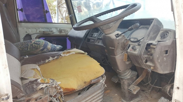 ขาย รถโม่ปูน 4 คิว HINO FD165B เครื่อง HO6C เทอร์โบ 210 แรงม้า เกียร์ HO คัสซีสวยตลอดเส้น พวงมาลัยพาวเวอร์ ทะเบียนเต็มพร้อมโอนครับ