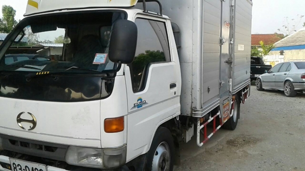 หกล้อ ฮีโน่ DUTRO136ยูโร2ปี45ช่วงยาว4.30ม สภาพดีเดิมๆสวยพร้อมใช้งาน ทะเบียนพร้อมโอน