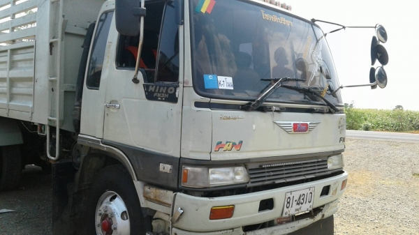 ขายด่วนครับ พ่วงแม่ ลูก HINO FN3H เครื่อง 195 เกียร E TON รถสวยพร้อมใช้งาน ครับ
