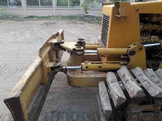 ขายแทรกเตอร์ BD2G รถสภาพดีพร้อมทำงาน