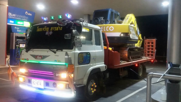 ขาย 565.000 บาท Sk60M-3 แอร์ เครื่องเสียง ไฟฟ้าเต็ม สวยๆ เก่านอก เอกสารอินวอย ขาย 565.000 บาท Sk60M-3 แอร์ เครื่องเสียง ไฟฟ้าเต็ม สวยๆ เก่านอก เอกสารอินวอย