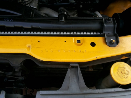 FRONTIER แวน ปี 2000 ดีเซล TD 27 เครื่องแน่น รถเดิม มือเดียว แอร์หน้าหลัง ราคา 88,000 บาท FRONTIER แวน ปี 2000 ดีเซล TD 27 เครื่องแน่น รถเดิม มือเดียว แอร์หน้าหลัง ราคา 88,000 บาท