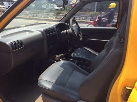 FRONTIER แวน ปี 2000 ดีเซล TD 27 เครื่องแน่น รถเดิม มือเดียว แอร์หน้าหลัง ราคา 88,000 บาท FRONTIER แวน ปี 2000 ดีเซล TD 27 เครื่องแน่น รถเดิม มือเดียว แอร์หน้าหลัง ราคา 88,000 บาท