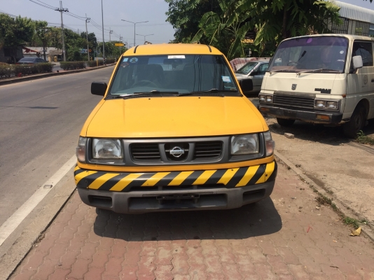 FRONTIER แวน ปี 2000 ดีเซล TD 27 เครื่องแน่น รถเดิม มือเดียว แอร์หน้าหลัง ราคา 88,000 บาท FRONTIER แวน ปี 2000 ดีเซล TD 27 เครื่องแน่น รถเดิม มือเดียว แอร์หน้าหลัง ราคา 88,000 บาท