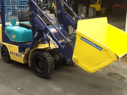 แหล่งรวมรถโฟลค์ลิฟท์งาเทฮิ้งค์ฟอร์คงากระดกเทได้สำหรับตักยางก้อนยางพาราและยางถ้วย แหล่งรวมรถโฟลค์ลิฟท์งาเทฮิ้งค์ฟอร์คงากระดกเทได้สำหรับตักยางก้อนยางพาราและยางถ้วย