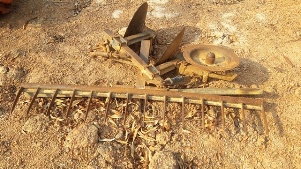 ขายรถไถนาเดินตาม โทร 089-0111624 ขายรถไถนาเดินตาม โทร 089-0111624