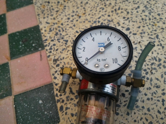 ชุดอุปกรณ์ดักน้ำดักฝุ่นและประบแรงดันลม ยี่ห้อ SMC ของญี่ปุ่น