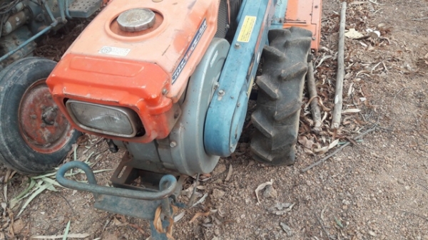 ขายรถไถนาเดินตามคูโบต้าญี่ปุ่น โทร  089-0111624