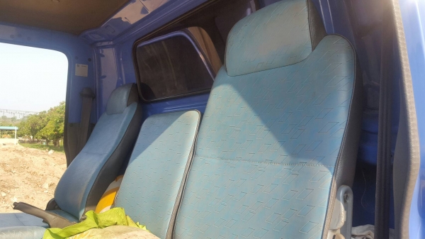 6ล้ออีซุ NPR135โบอินเพาเวอรแอรเย็นเตอรกะบะเลสทั้งไบยางไหม่เลเดี้ยนทั้ง6เส้นเครื่องดีคัชซีสวยทะเบียนเต็มเอกสารพร้อมโอน