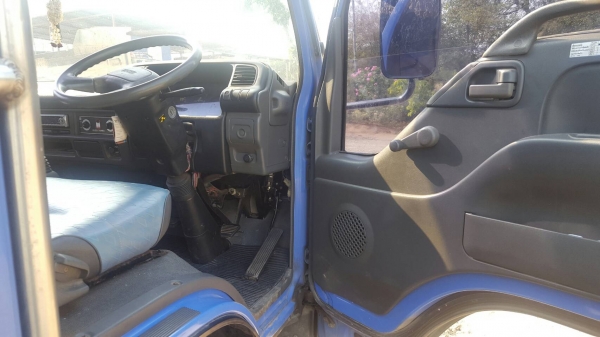 6ล้ออีซุ NPR135โบอินเพาเวอรแอรเย็นเตอรกะบะเลสทั้งไบยางไหม่เลเดี้ยนทั้ง6เส้นเครื่องดีคัชซีสวยทะเบียนเต็มเอกสารพร้อมโอน