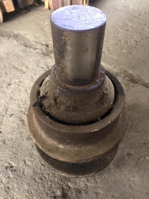 แคเรีย KOMATSU PC 200-5-6 เก่าเช็คนอกญี่ปุ่น ราคา 2,500 บาท