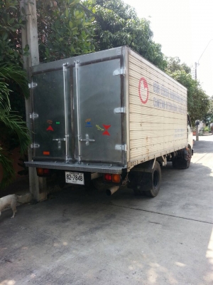 รถ 6 ล้อตู้ Hino รถ 6 ล้อตู้ Hino