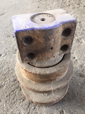 แคเรีย KOMATSU PC 200-7 เก่าเช็คนอกญี่ปุ่น ราคา 2,000 บาท